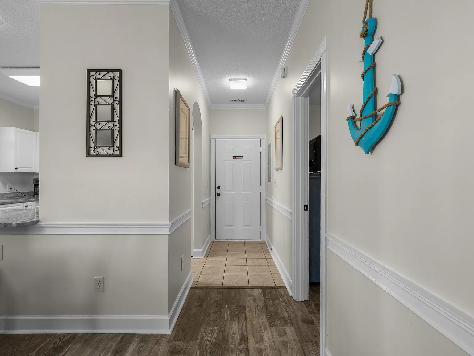 2 bed, 992 sqft, $1,800 — Photo 4
