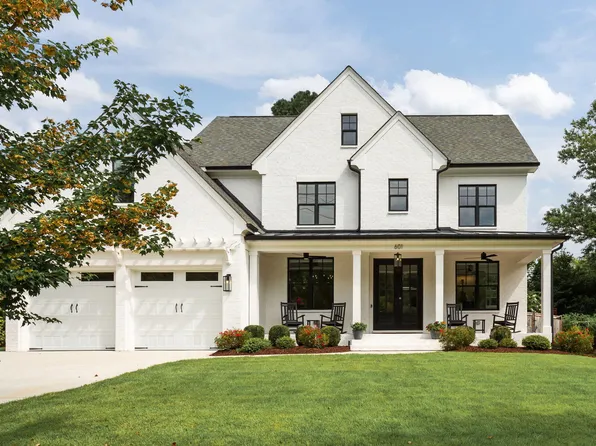 601 Duke Dr, Raleigh, NC 27609