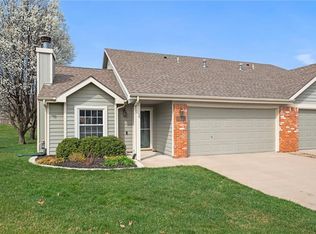 5218 Congressional Pl, Lawrence, KS 66049