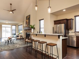 2980 Bronze Leaf, Sun Prairie, WI 53590