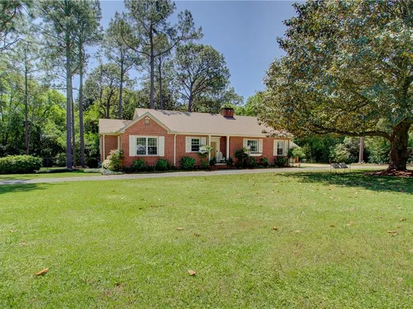 4207 Michael Blvd, Mobile, AL 36609