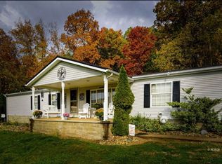 1612 Graham School Rd, Gallipolis, OH 45631