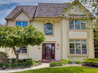 4700 Danbury Dr, Brookfield, WI 53045