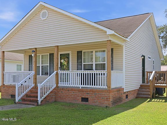3rd image of 311 Fleming Street