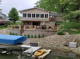 409 Hemlock Point, Petersburg, IL 62675