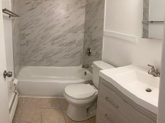4th image of 4806 Kirkdale Dr