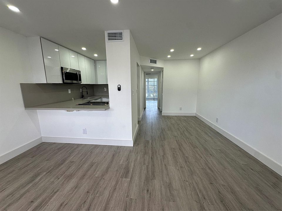 1st image of 9061 Sunrise Lakes Boulevard #212