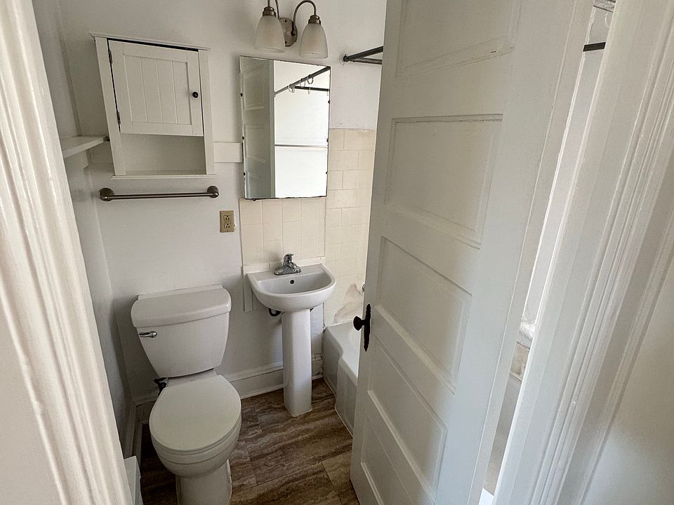 2nd image of 3066 N Pierce St #2
