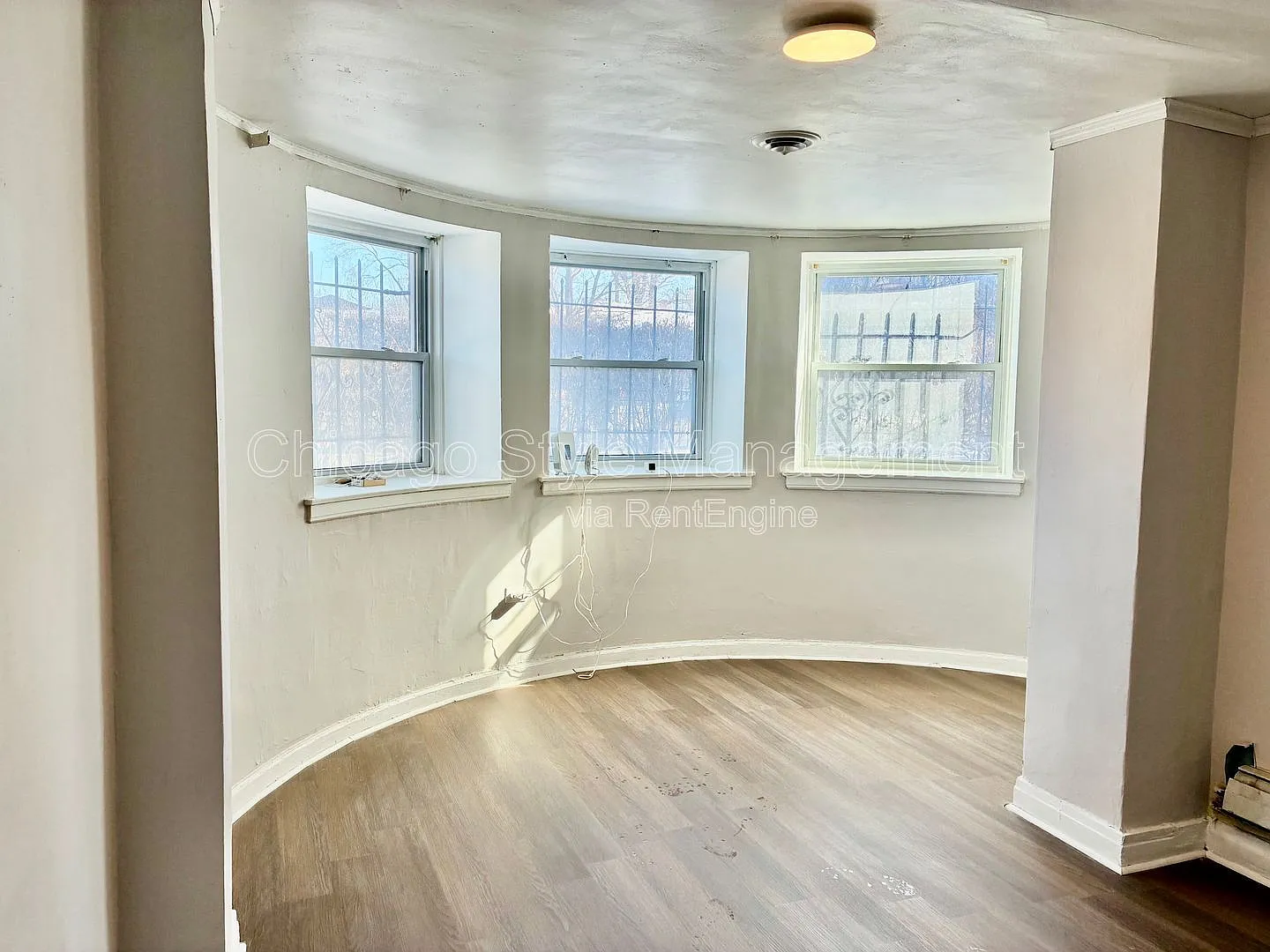 2 bed, 1.0 bath, $1,195 — Photo 1