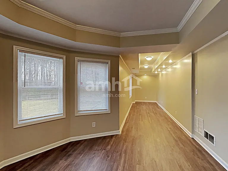 4524 Kingsgate Ct NW — Photo 23