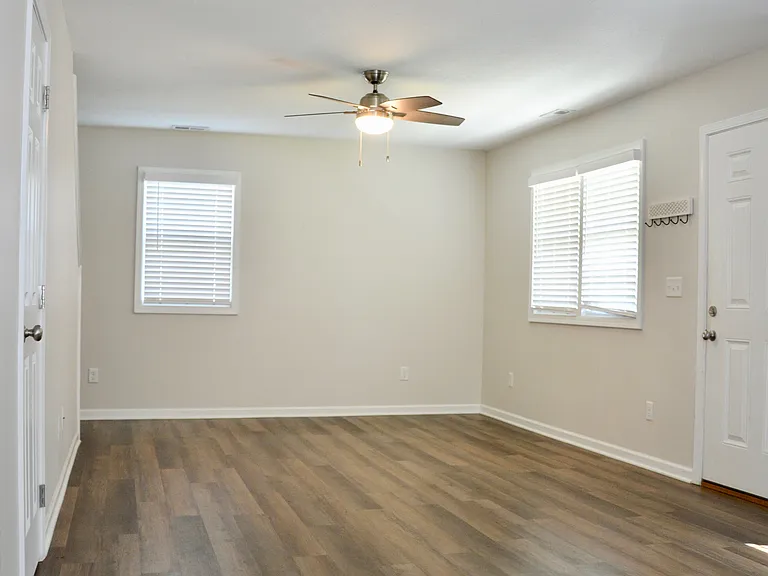 7303 Burnett Creek Rd SE — Photo 9