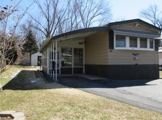 55 Contessa St, Springfield, MA 01119