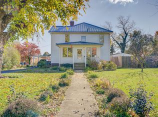 2745 Calloway St NW, Roanoke, VA 24012