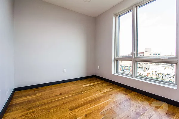 Rented by EXR | media 6