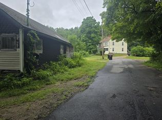 9 Piehl Dr, Charlton, MA 01507