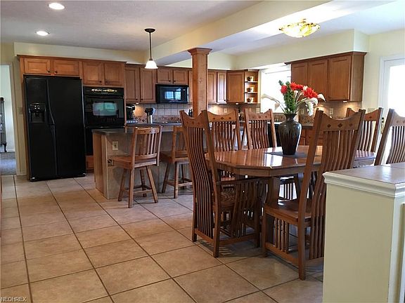 5th image of 3529 Delmar Dr