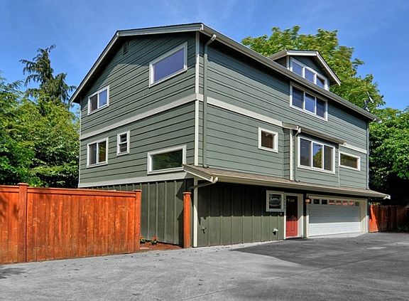 2nd image of 10407 Alderbrook Pl NW