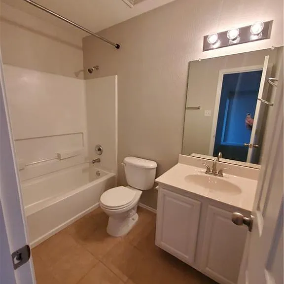 11208 Ashbrook Dr — Photo 16