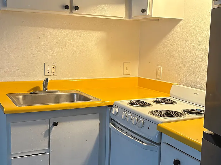 2840 Main St #14 — Photo 1