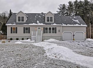 322 Main St, Medfield, MA 02052