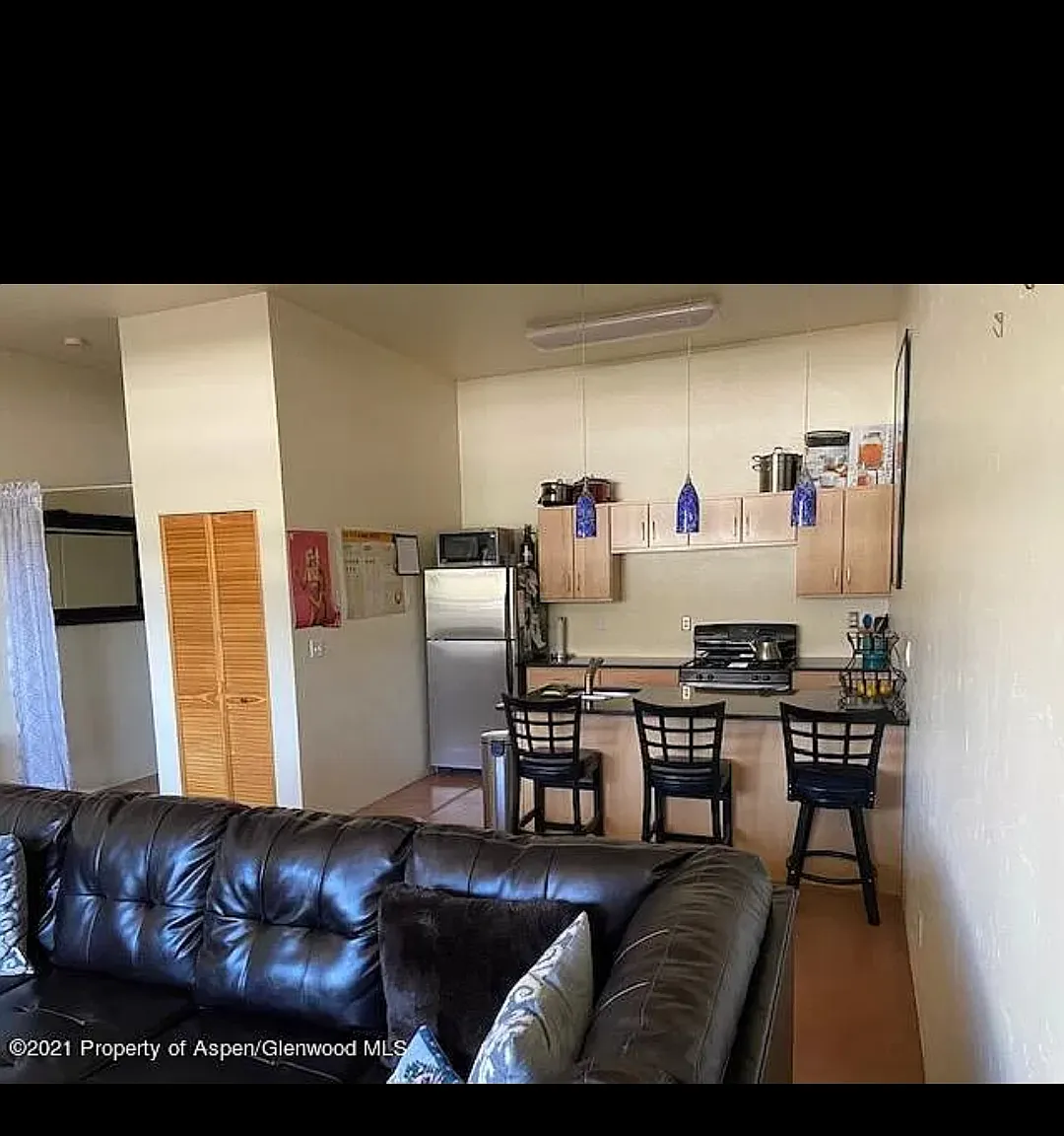 1 bed, 841 sqft, $2,000 — Photo 3