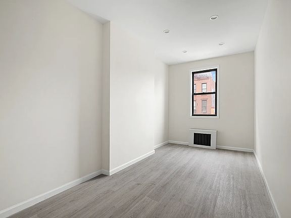 4th image of 1435 Fulton St #Hse