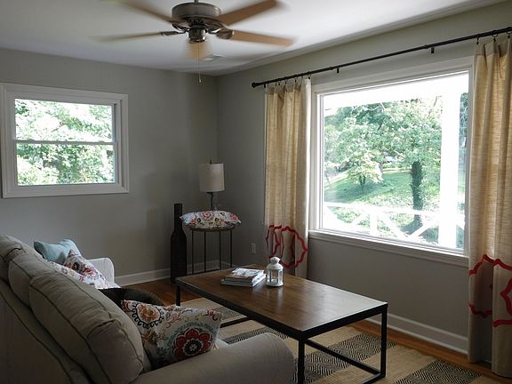 5th image of 1013 Weymouth Ln