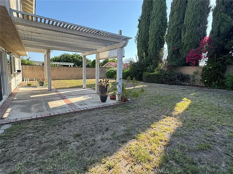 1827 Wellspring Dr — Photo 28