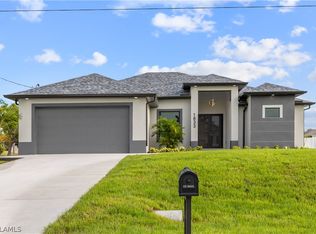 1833 NW 14th Ter, Cape Coral, FL 33993