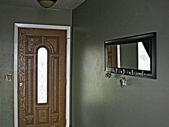 4th image of 1017 Tillman Ln