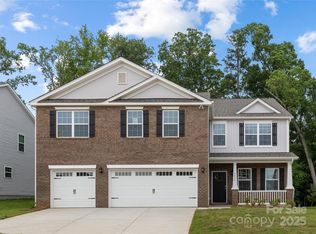 8024 Kennesaw Dr, Gastonia, NC 28056