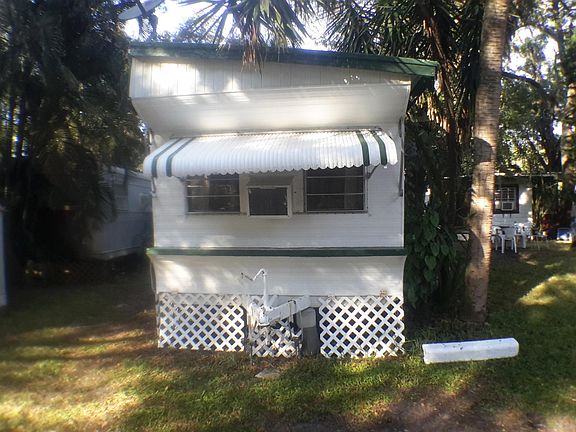 2nd image of 3031 Karl Wallenda Ct
