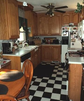 2nd image of 4726 S 52nd St
