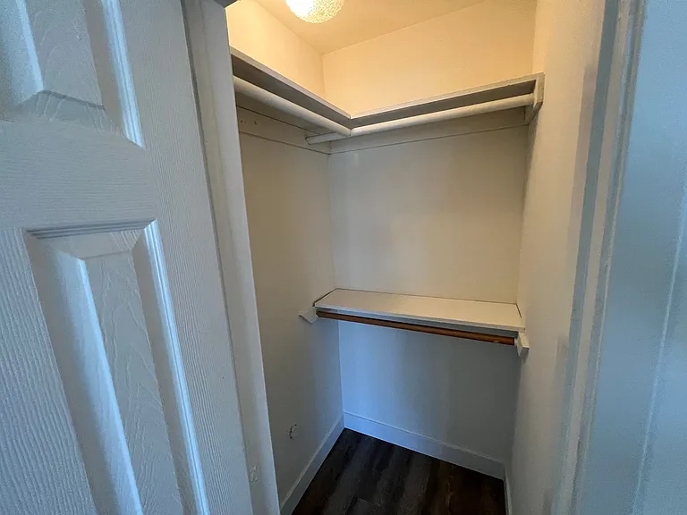 9344 National Blvd — Photo 12
