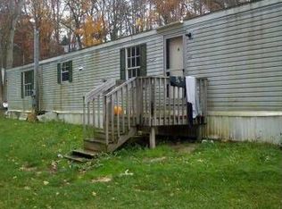 9075 Wagar Rd, Lyons, MI 48851