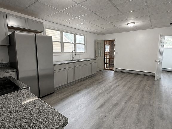 2nd image of 308-310 Barney St #3