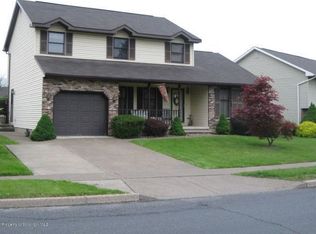 728 Parrott Ave, Scranton, PA 18504