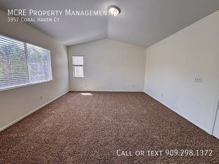 3957 Coral Haven Ct — Photo 17