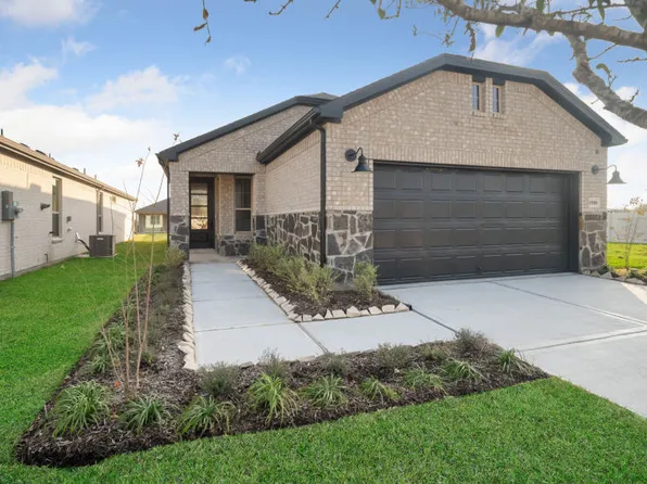 31739 Regal Dr, Fulshear, TX 77441