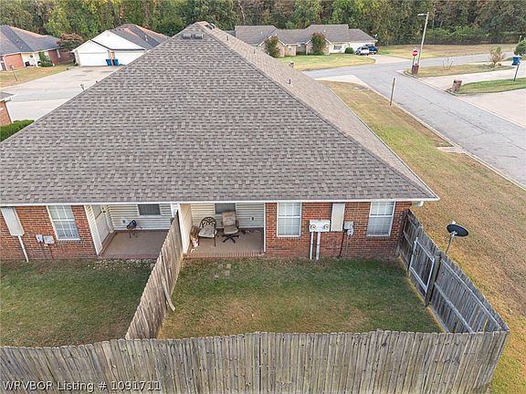 4th image of 4901/4903 Morgans Way