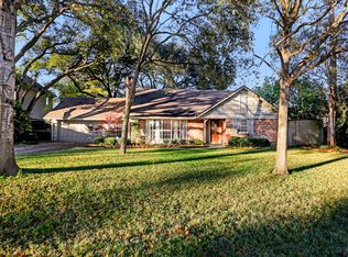 5100 Valerie St, Bellaire, TX 77401