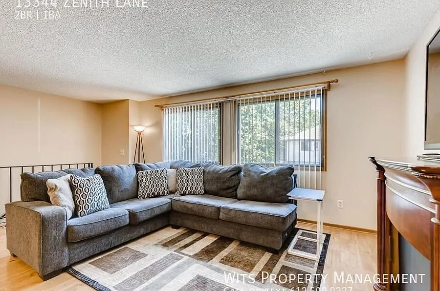 13344 Zenith Ln