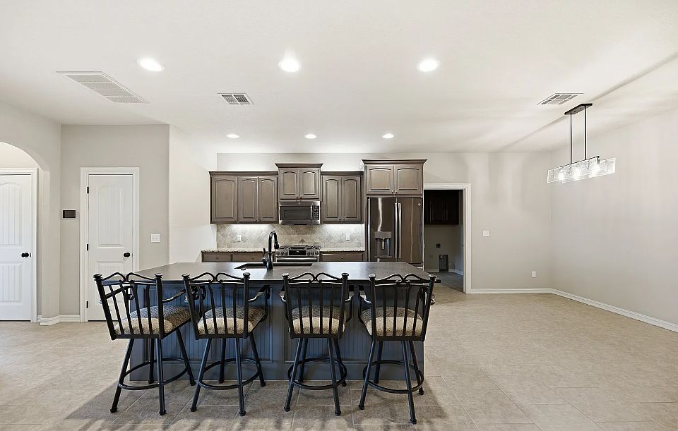 1st image of 6840 S Toledo Ave Unit 340