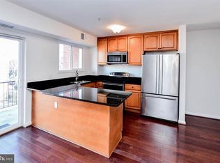 1386 Bryant St NE APT 302, Washington, DC 20018