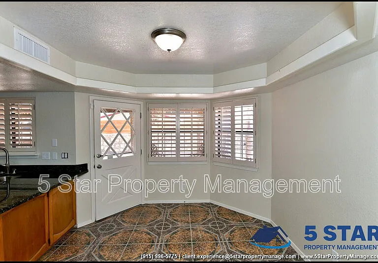 11620 Laura Marie Dr — Photo 14