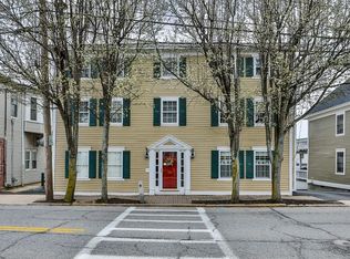 158 Merrimac St APT 4, Newburyport, MA 01950