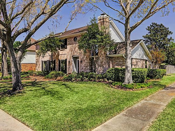 3rd image of 15027 Seahorse Dr
