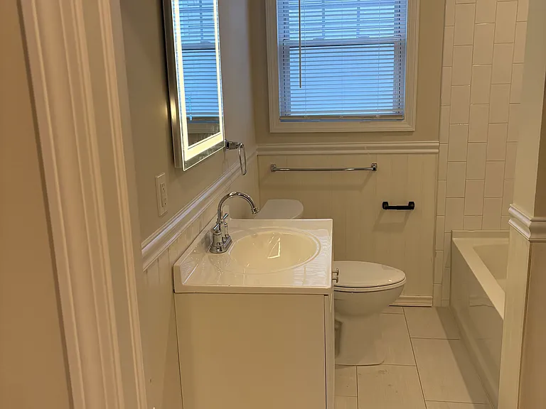 187 Longview Ave #2 — Photo 9
