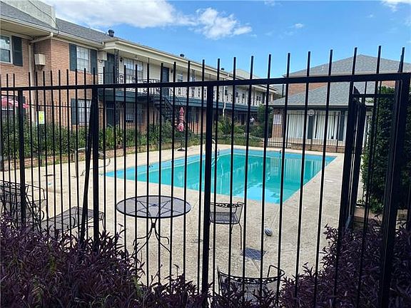 4th image of 3030 Edenborn Ave APT 126