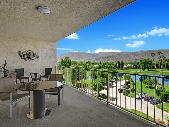 4th image of 900 Island Dr APT 512